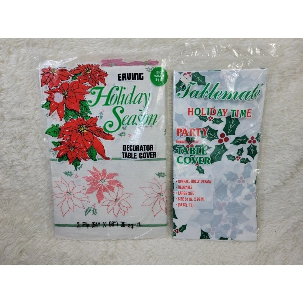 Vintage Christmas‎ Tablecloth Lot of 5 Poinsettias Holly Paper, Plastic & Fabric